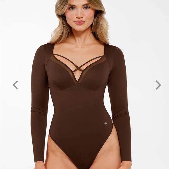 Popilush Tops - Long-Sleeve Brown Strappy V-Neck Bodysuit by